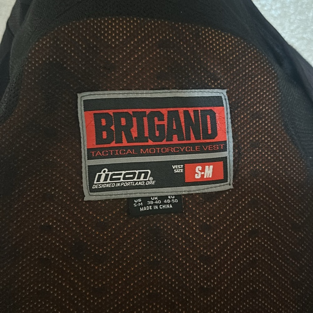 Icon Motorcycle Riding Vest - Picture 6 of 11